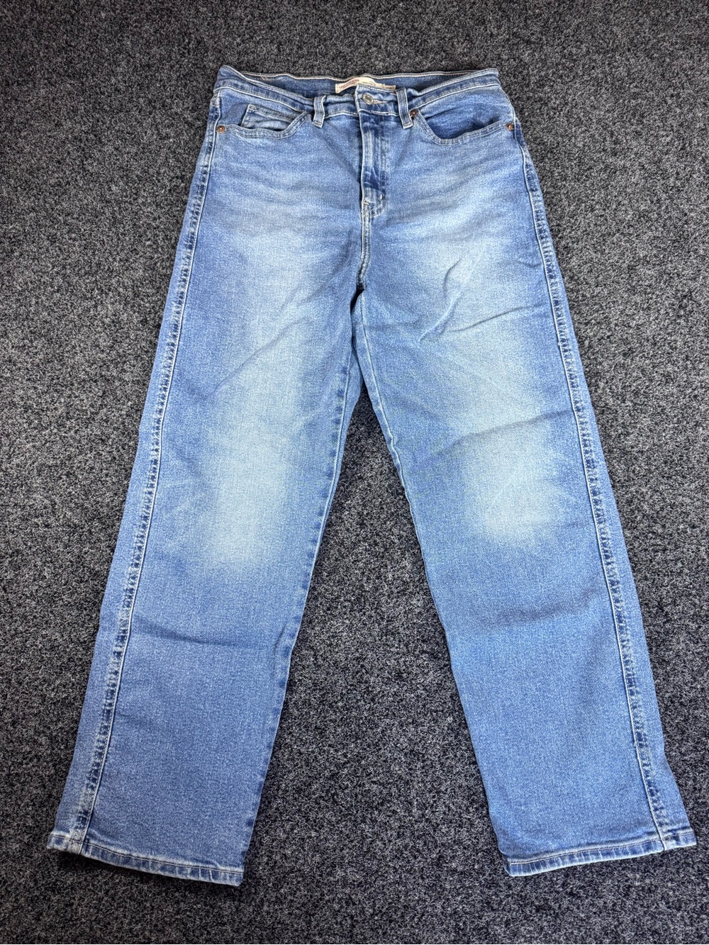 Levi’s signature vintage high rise light wash straight jeans